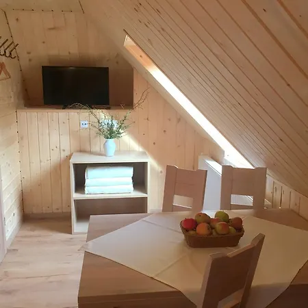 Apartmaji in sobe Tina 3* Kranjska Gora