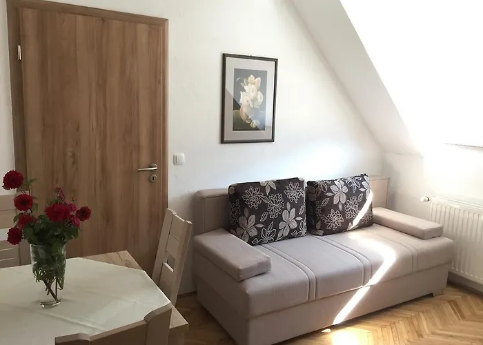 بيت ضيافة Apartmaji In Sobe Tina 3*