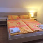 Apartmaji In Sobe Tina 3* Kranjska Gora