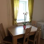 Apartmaji In Sobe Tina Kranjska Gora