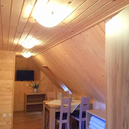 Apartmaji In Sobe Tina 3*