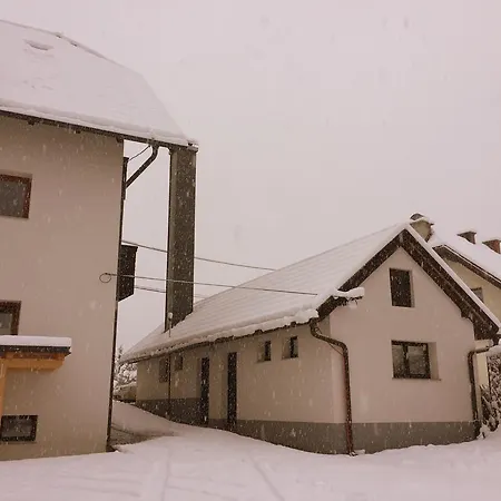 Apartmaji In Sobe Tina 3* Kranjska Gora