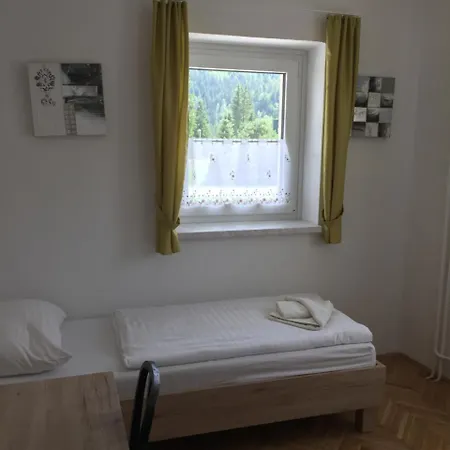 Apartmaji In Sobe Tina Maison d'hôtes 3*